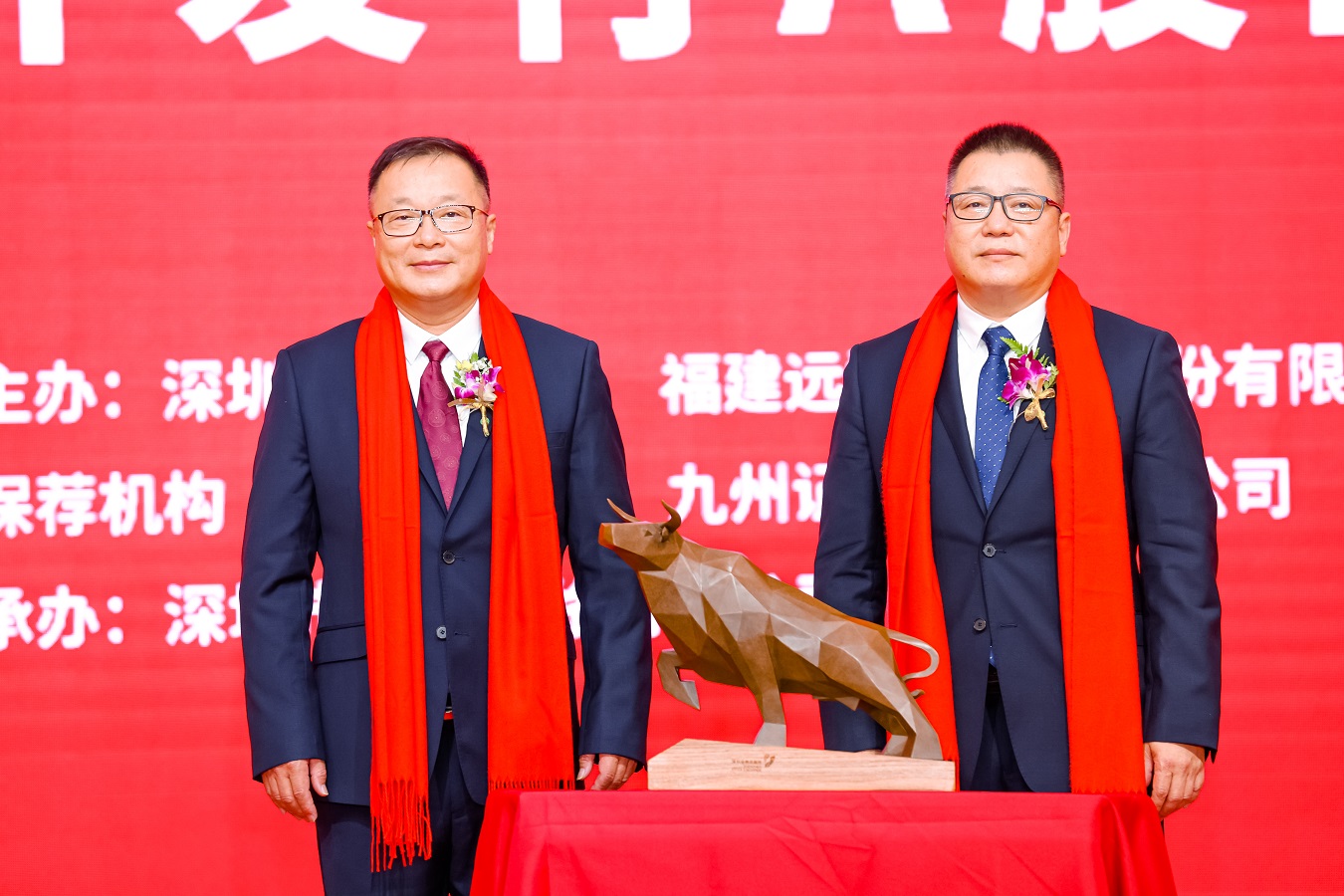 1661218459140929.jpg 0A8A0297_13747085.jpg